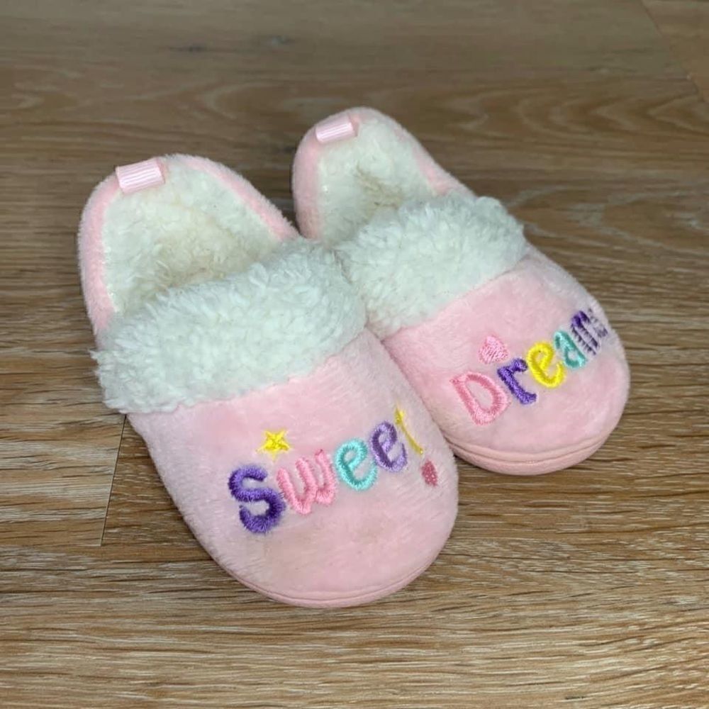 Wonder Nation Baby Girl Size 2 “Sweet Dreams” Winter Slippers
